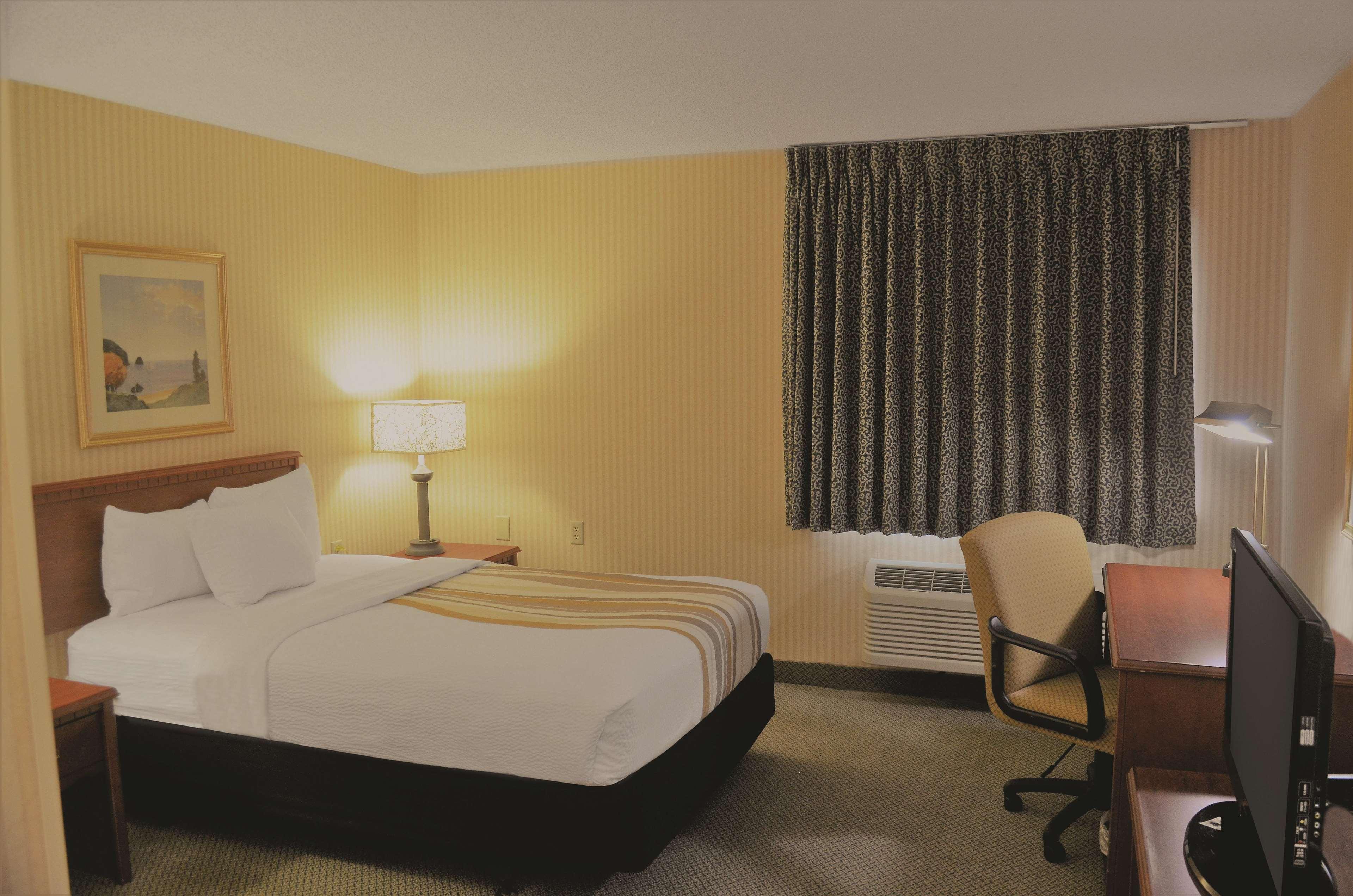 La Quinta By Wyndham Stevens Point Hotel Bagian luar foto