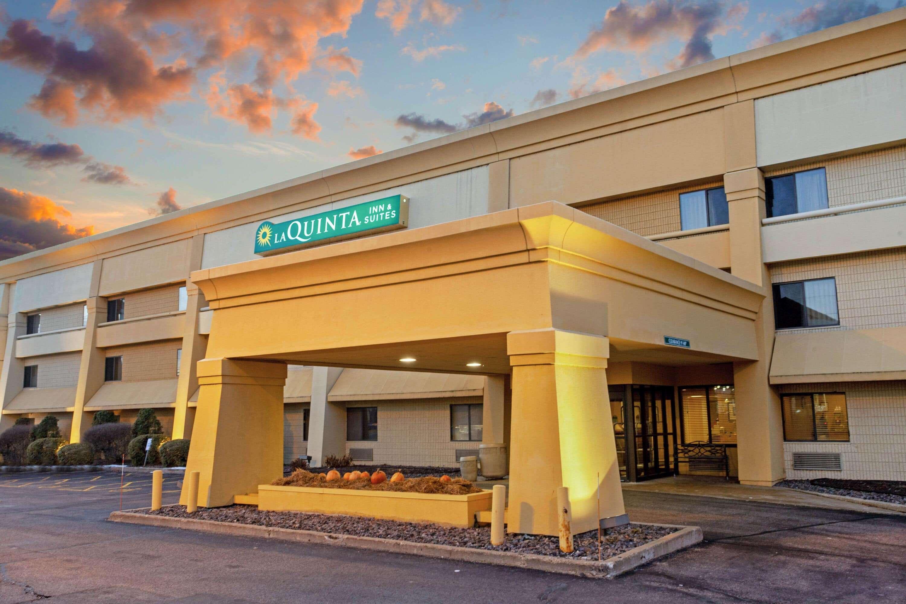 La Quinta By Wyndham Stevens Point Hotel Bagian luar foto